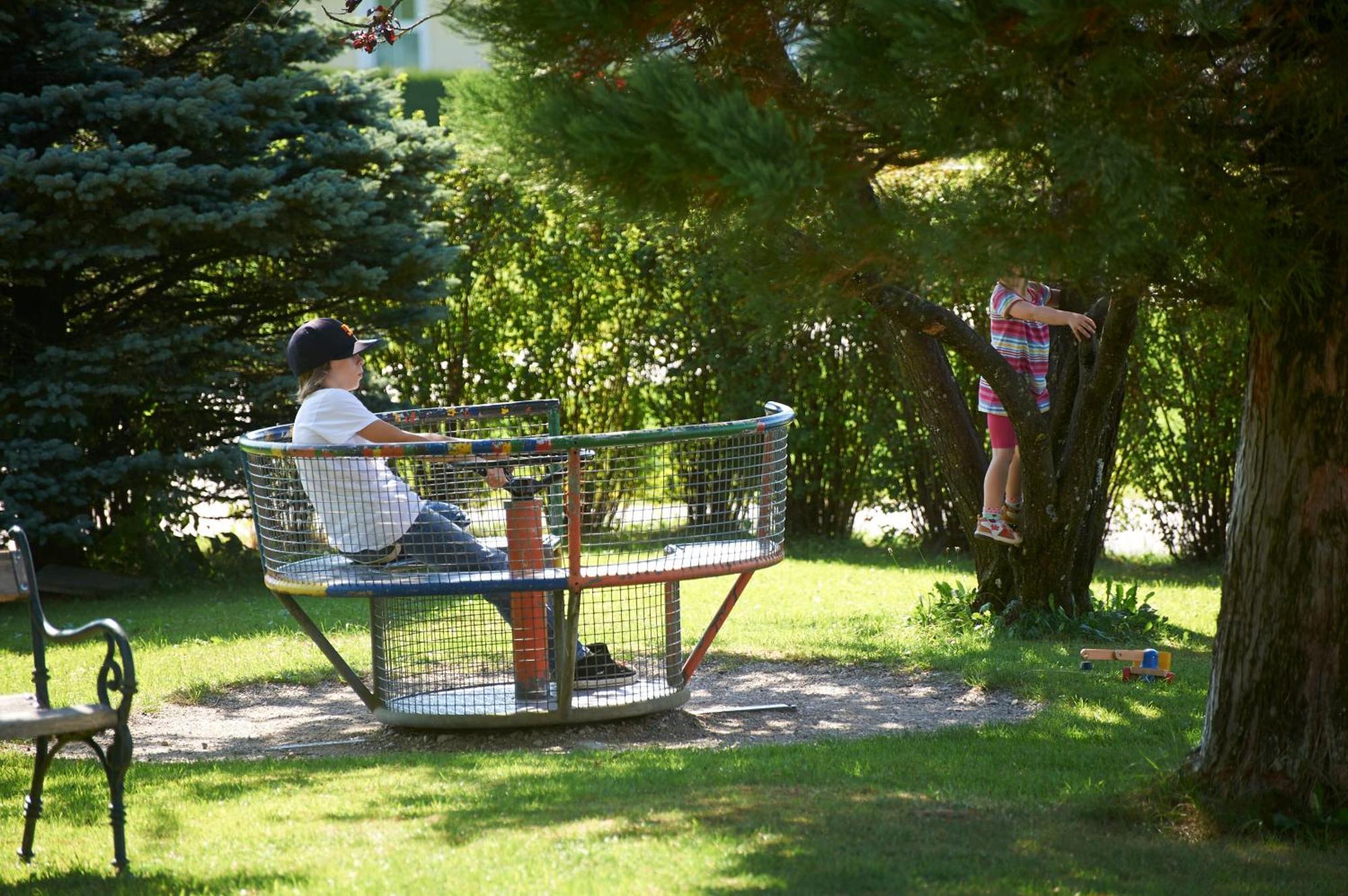 Gastagwirt Hotel Ойгендорф Екстериор снимка