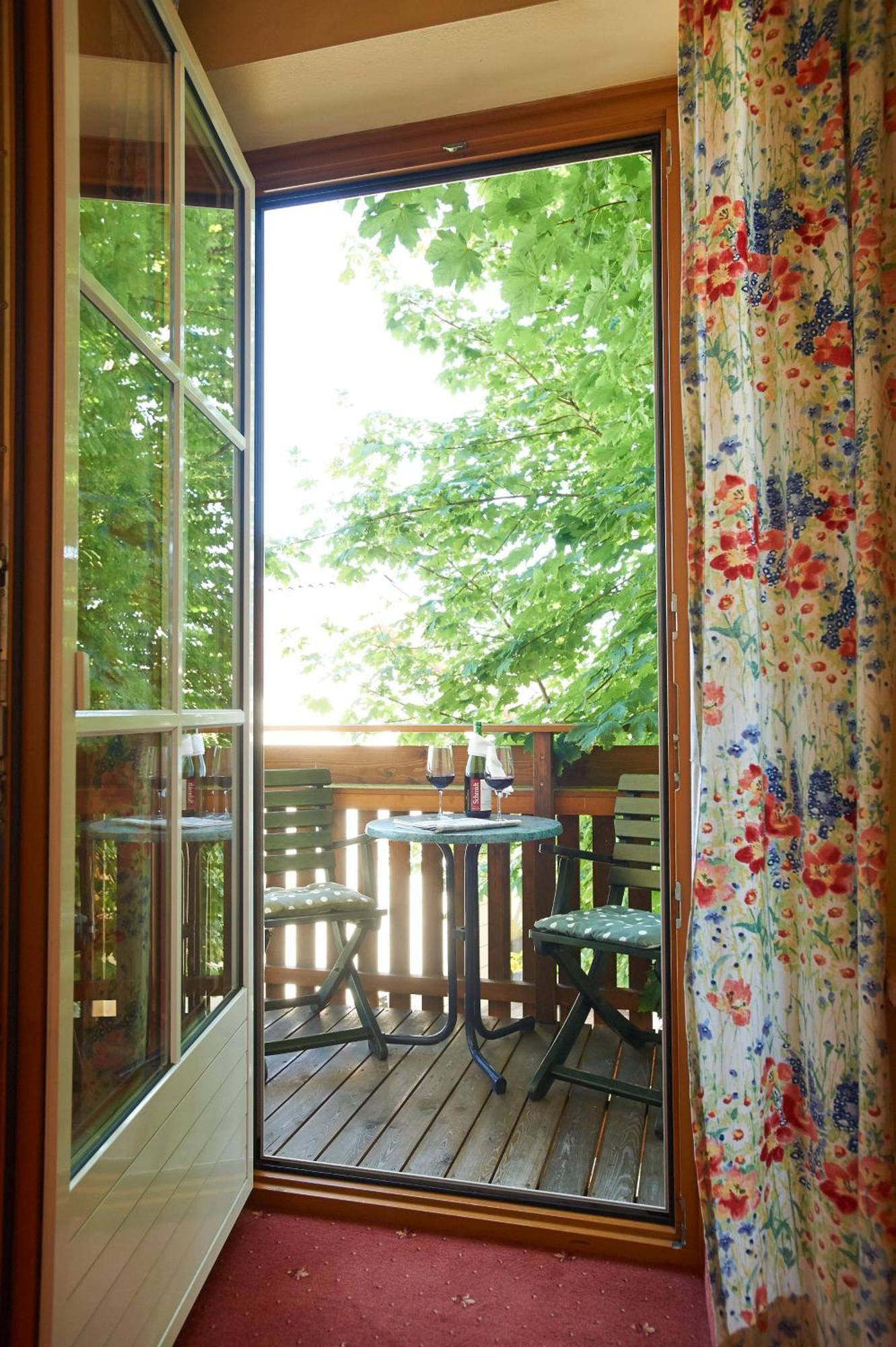 Gastagwirt Hotel Ойгендорф Екстериор снимка
